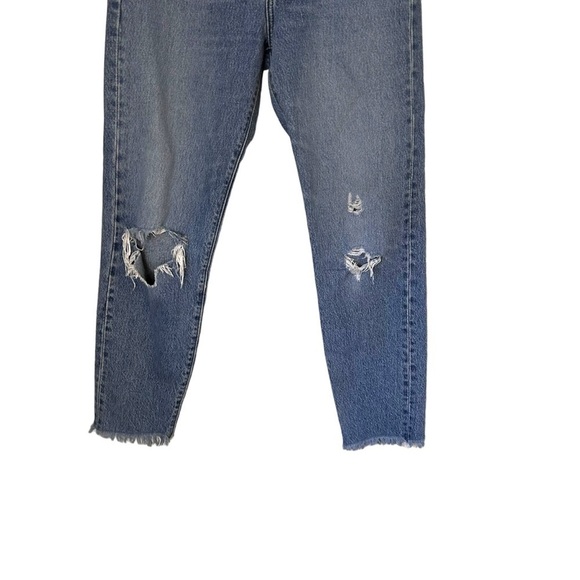 Levi's Women's Wedgie Fit Ankle Jeans - Picture 6 of 14